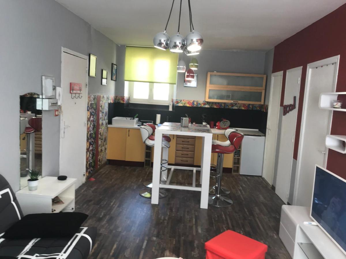 Appartement Style Pop Art Avec Garage Centre Historique เบซิเยร์ ภายนอก รูปภาพ