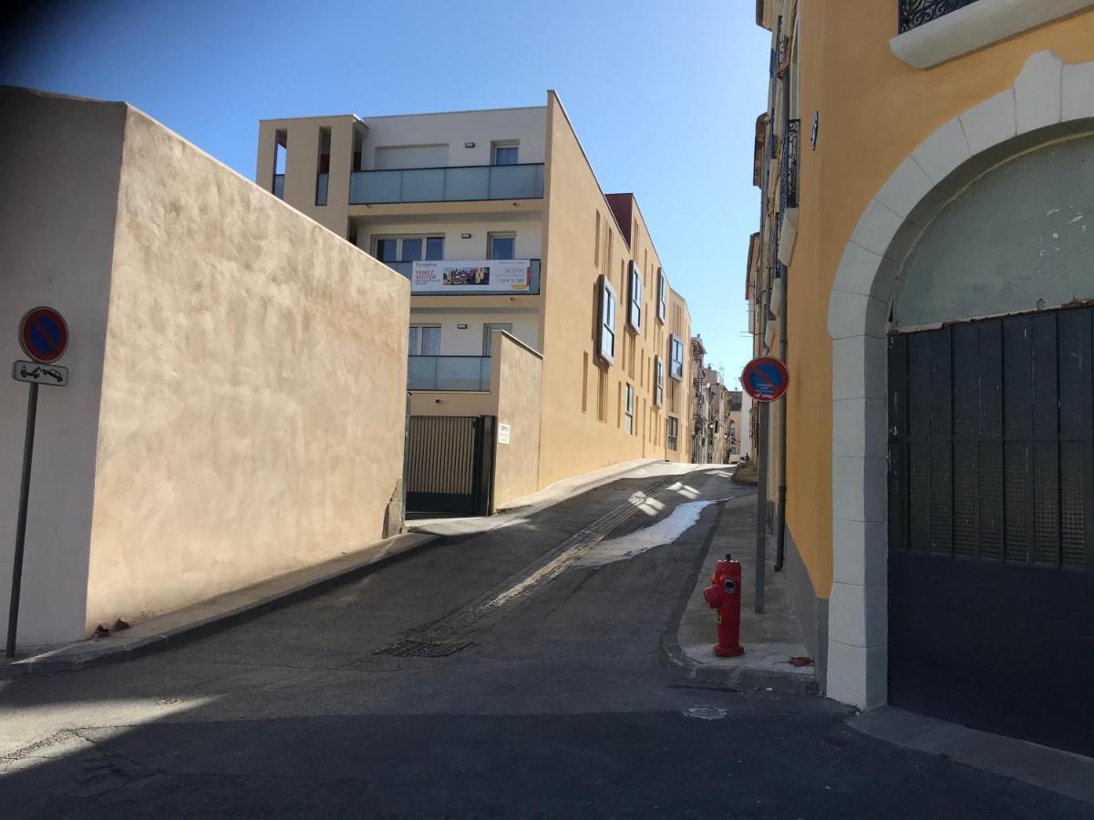 Appartement Style Pop Art Avec Garage Centre Historique เบซิเยร์ ภายนอก รูปภาพ